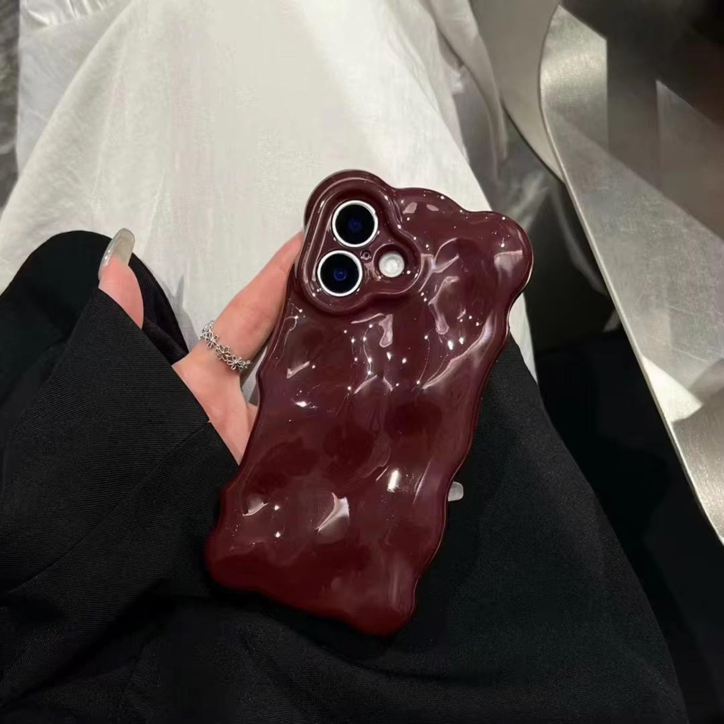 PK236 Burgandy Wavy Case